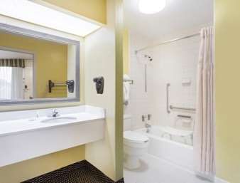 Hotel Clarion Inn&suites